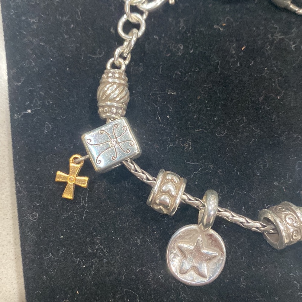 never used brighton charm bracelet excellent - Picture 5 of 7